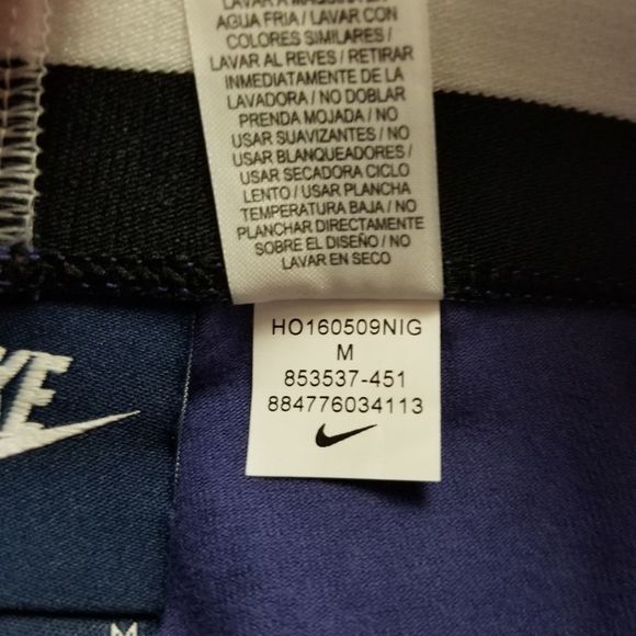 Nike Purple Northern Lights Tights Size Medium NWOT - Picture 5 of 8